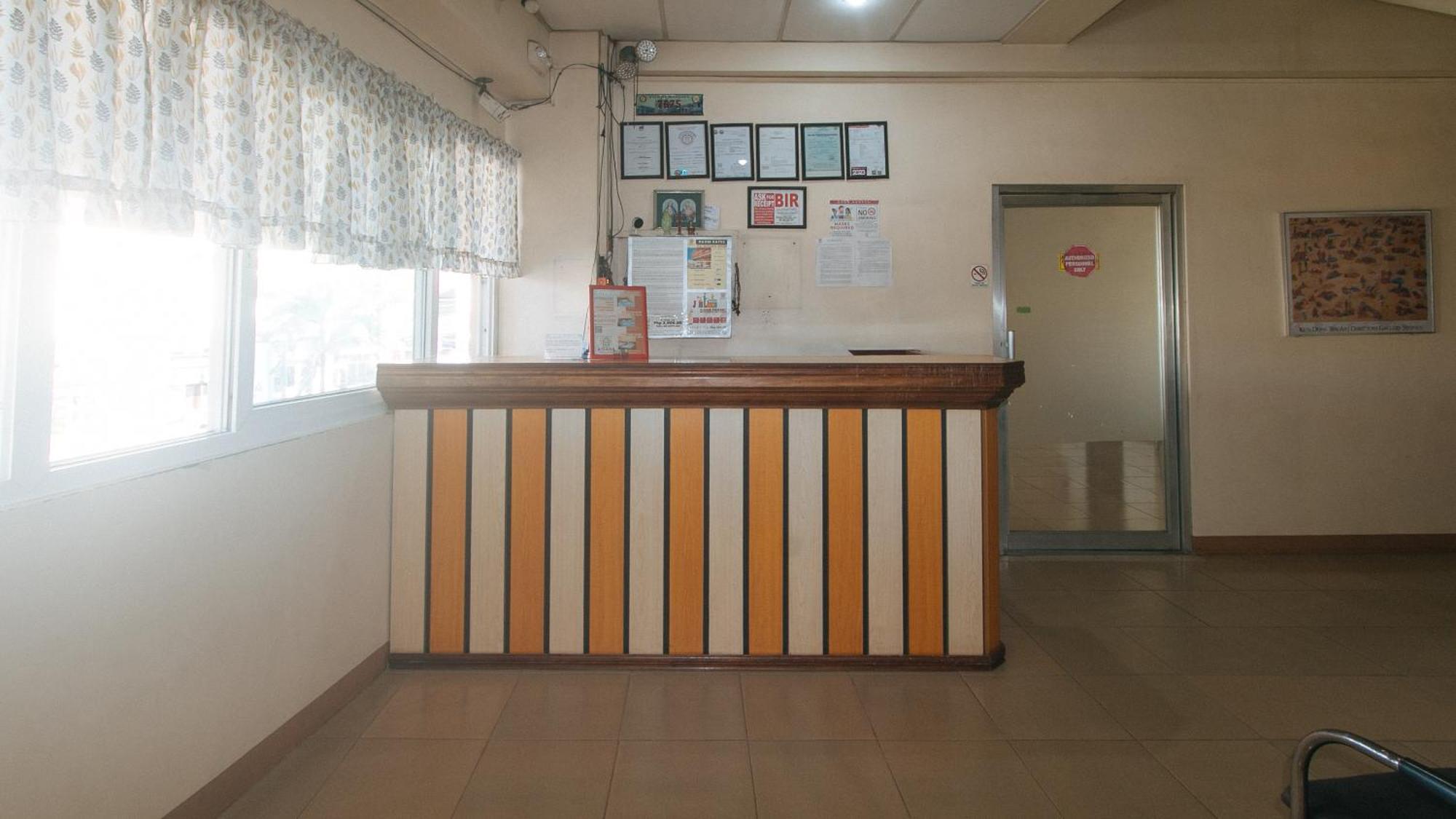 Reddoorz @ Asiana Pension Inn Mandaue Exterior foto